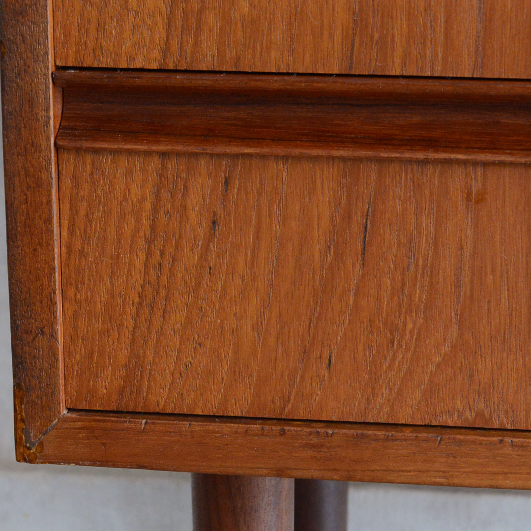 デンマークヴィンテージ  チーク３段2列スモールチェスト D-5