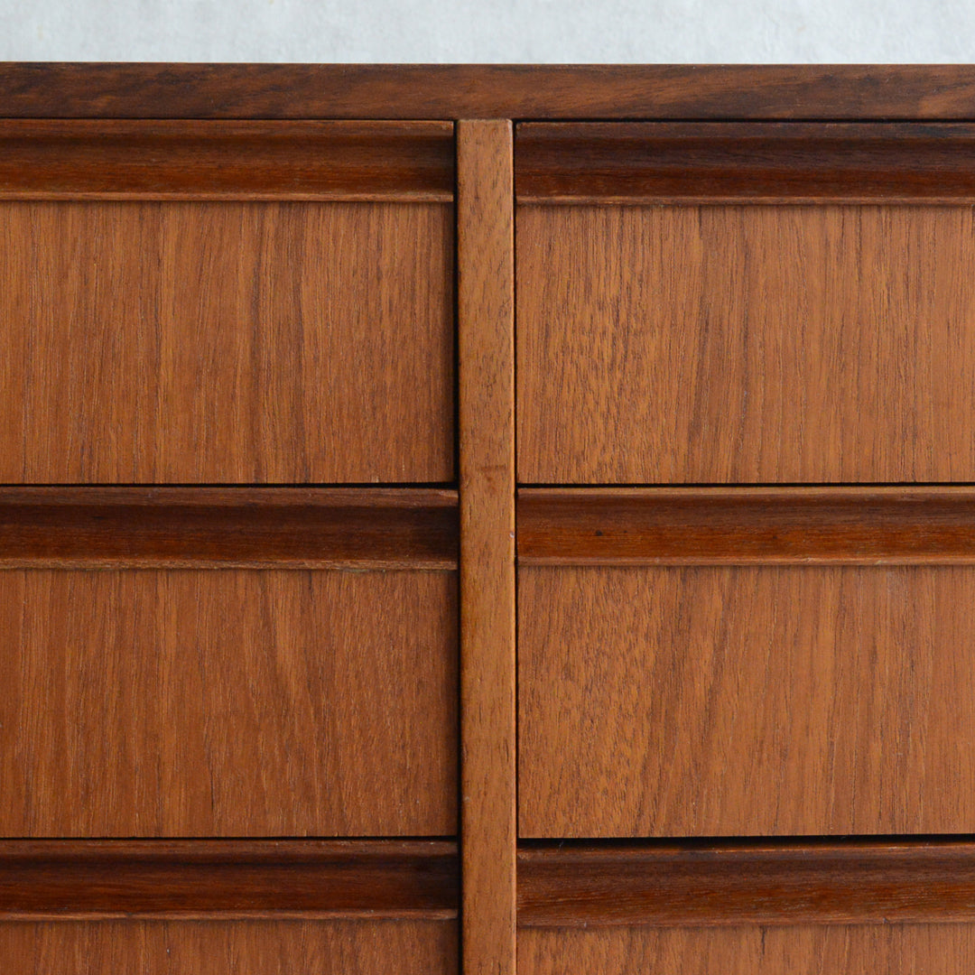 デンマークヴィンテージ  チーク３段2列スモールチェスト D-5