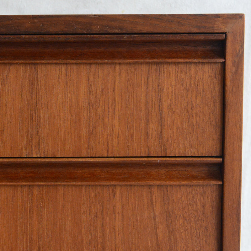 デンマークヴィンテージ  チーク３段2列スモールチェスト D-5
