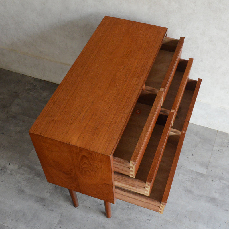 デンマークヴィンテージ  チーク３段2列スモールチェスト D-5