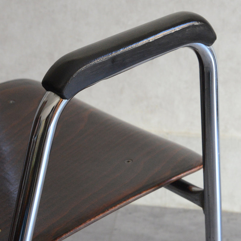 オランダヴィンテージ　eromesエロームス　アームチェア Ｂ