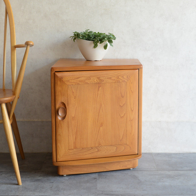 ERCOL アーコール サイドキャビネット/ベッドサイドキャビネット