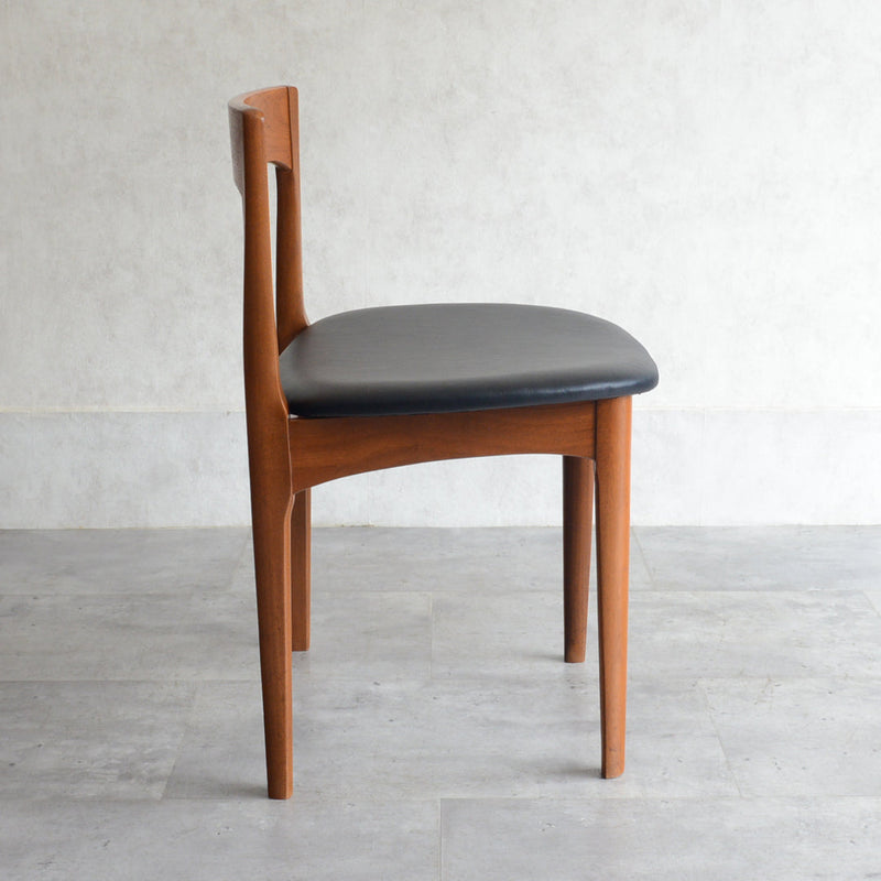 Nathan ネイサン ダイニングチェア ２脚セット(座面張替済)  S39