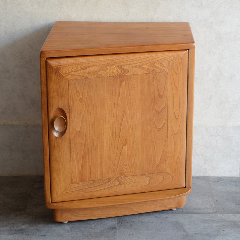 ERCOL アーコール サイドキャビネット/ベッドサイドキャビネット