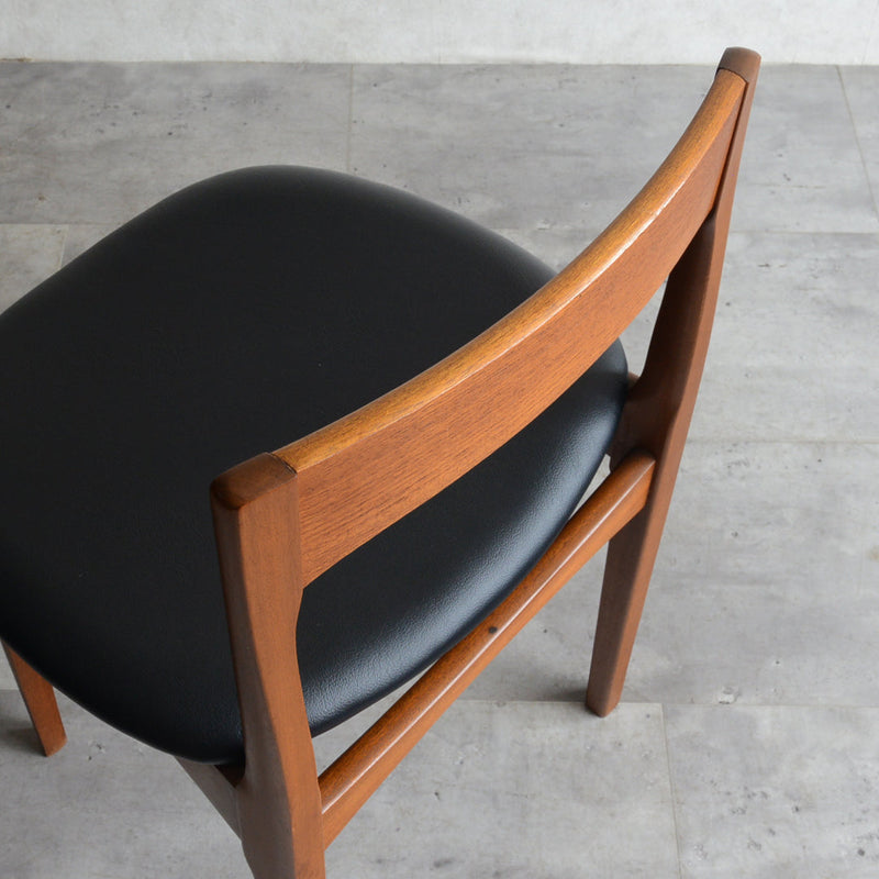 Nathan ネイサン ダイニングチェア ２脚セット(座面張替済)  S39