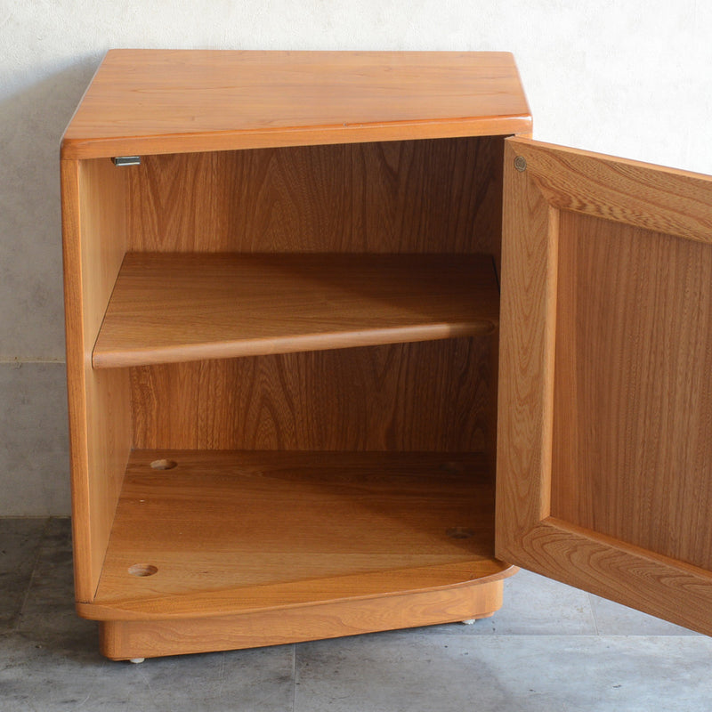 ERCOL アーコール サイドキャビネット/ベッドサイドキャビネット