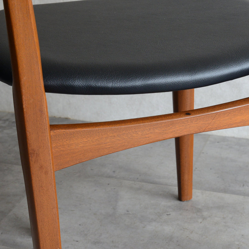 Nathan ネイサン ダイニングチェア ２脚セット(座面張替済)  S39