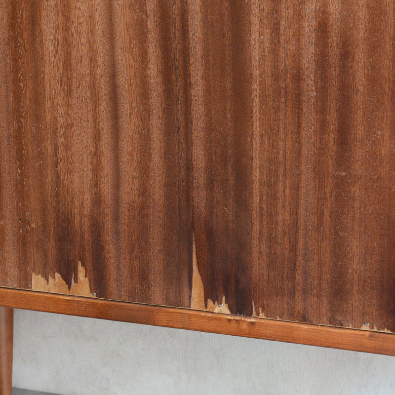 デンマーク ヴィンテージ チーク シェルフ (扉付）6-36