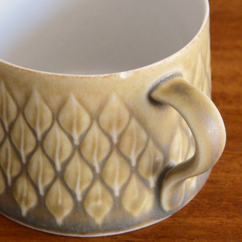 クイストゴー レリーフカップ＆ソーサー＆ケーキプレート  Jens.H.Quistgaard トリオ px-22