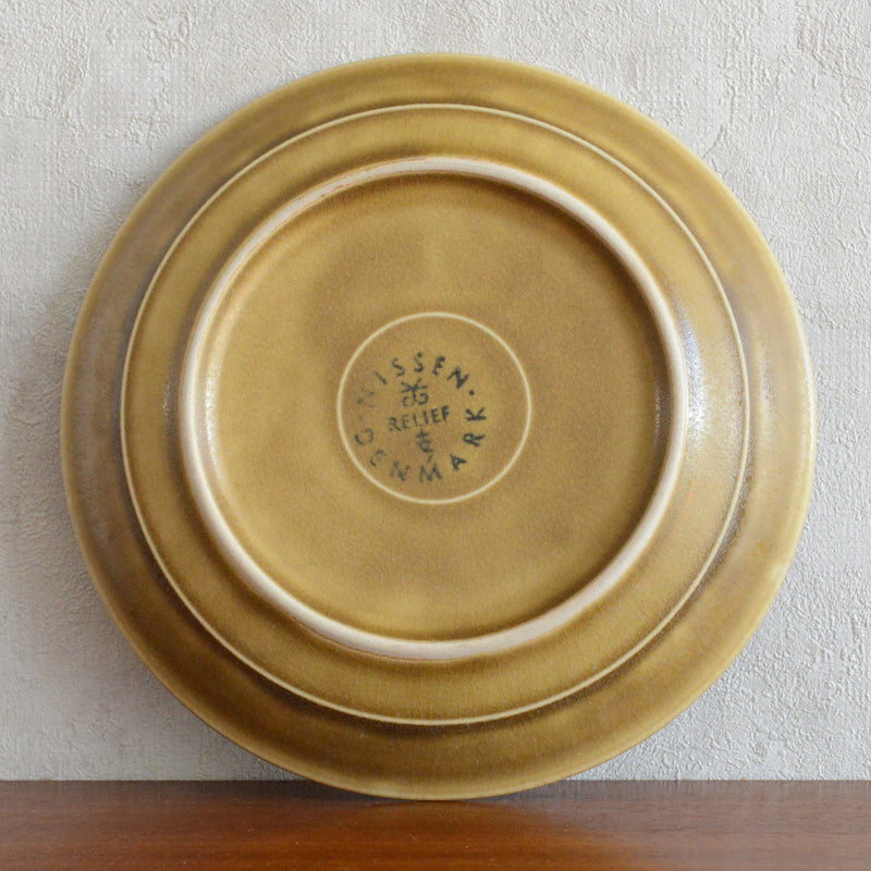 クイストゴー レリーフカップ＆ソーサー＆ケーキプレート  Jens.H.Quistgaard トリオ px-22