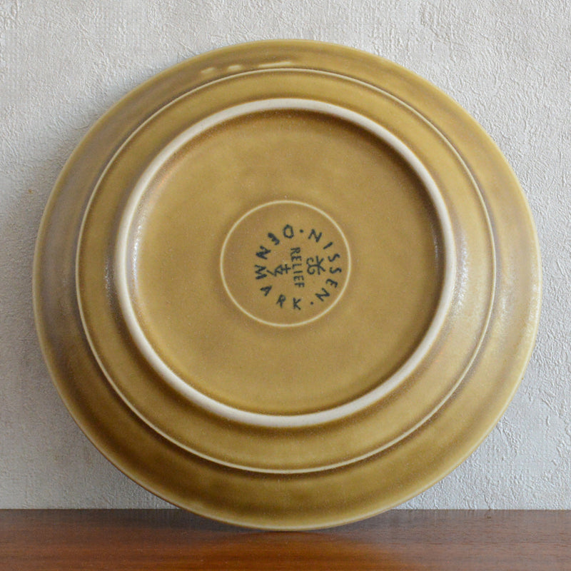 クイストゴー レリーフカップ＆ソーサー＆ケーキプレート Jens.H.Quistgaard トリオ px-23