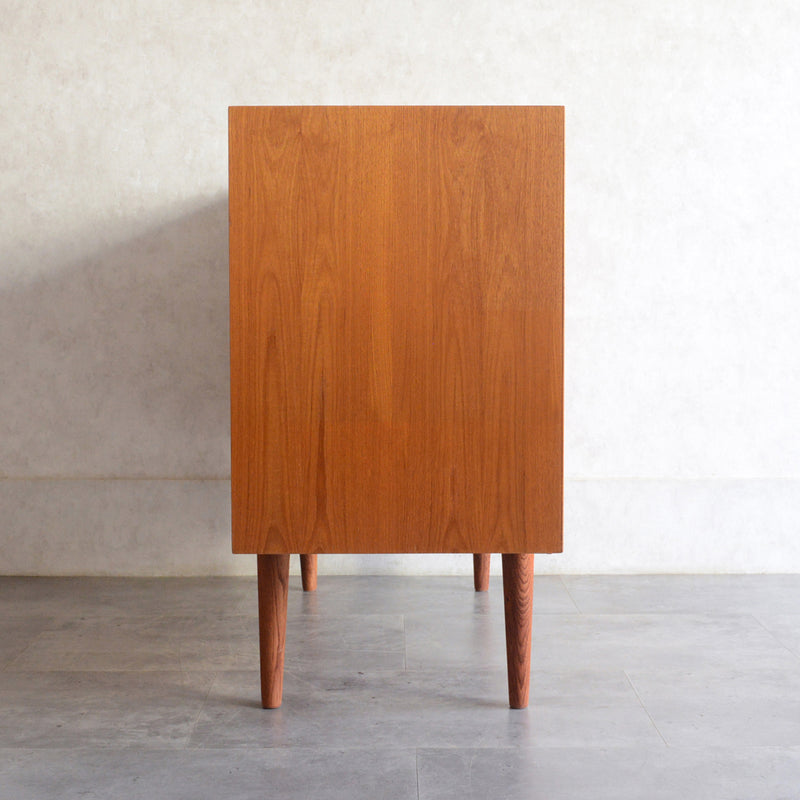 スウェーデンヴィンテージ＜OLD IKEA＞キャビネット5-159(鍵付）