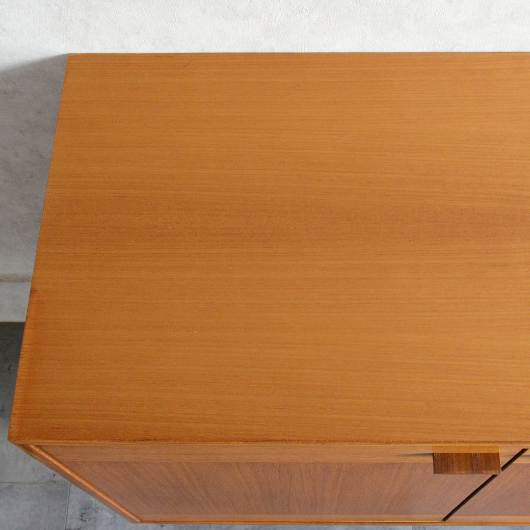 スウェーデンヴィンテージ＜OLD IKEA＞キャビネット5-159(鍵付）