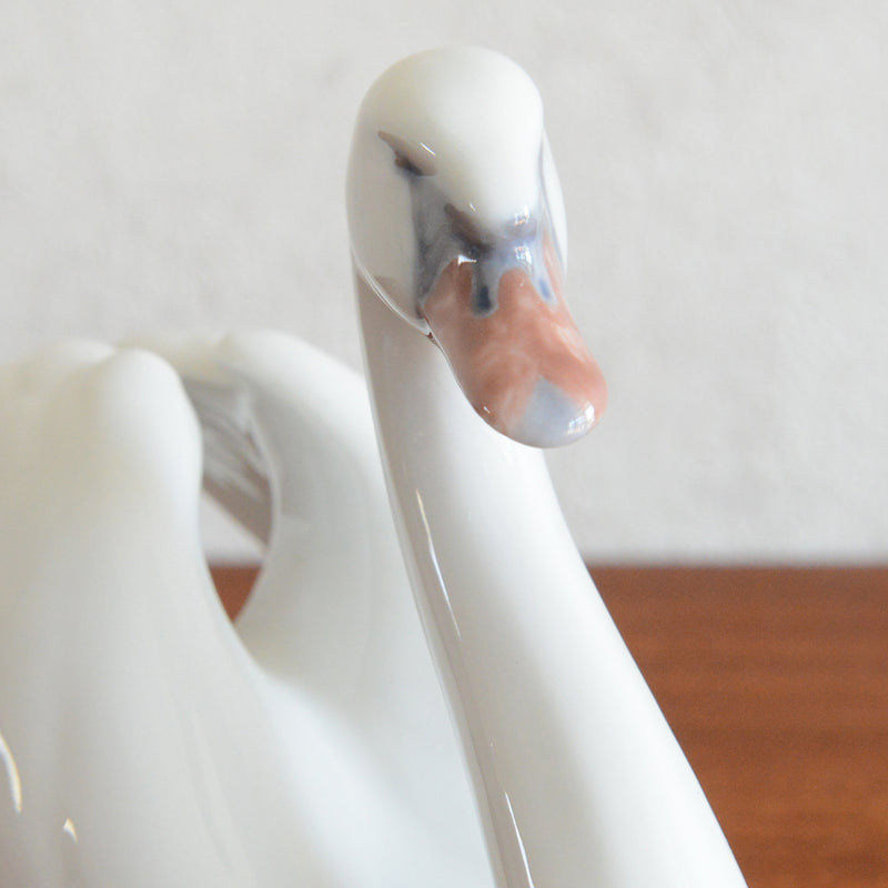 Royal Copenhagen　フィギュリン Swan白鳥　 px-26