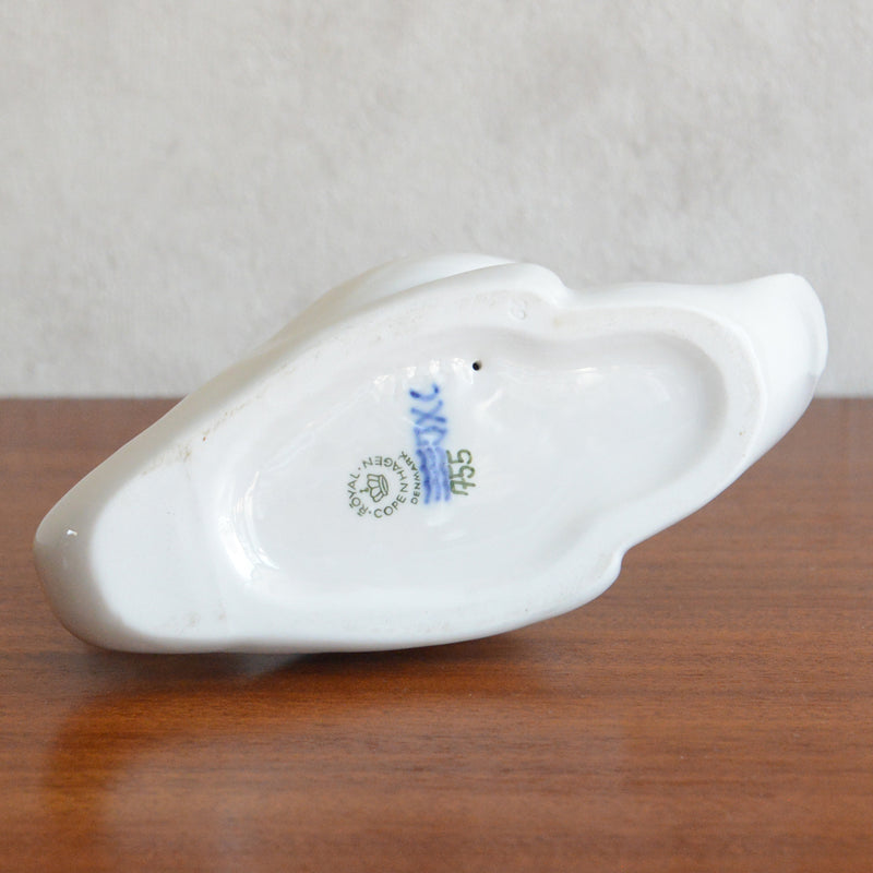 Royal Copenhagen　フィギュリン Swan白鳥　 px-26