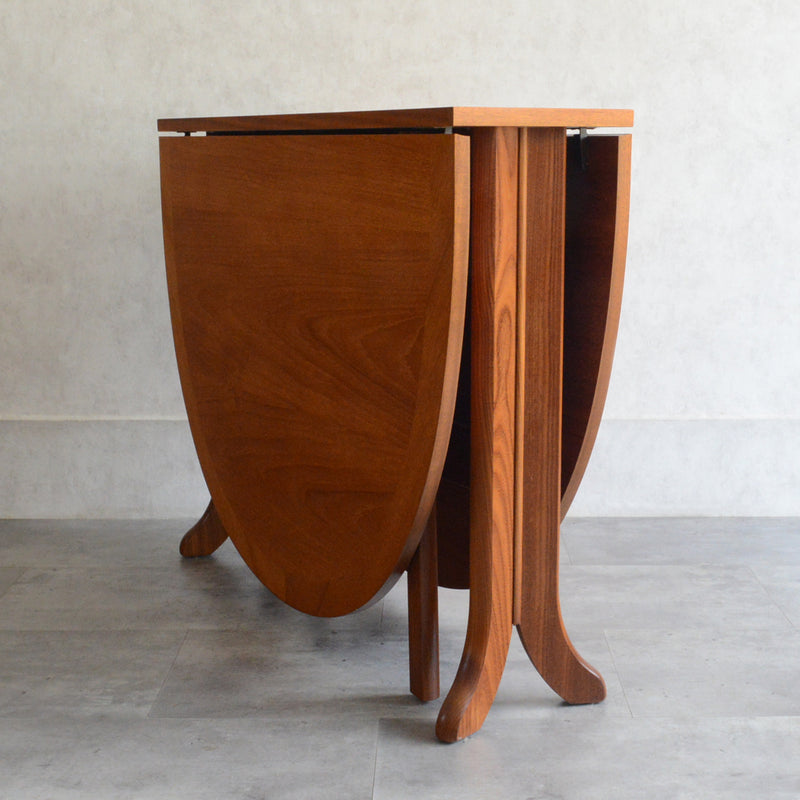 Parker Knoll (Nathan) ゲートレッグ ダイニングテーブル 09 (オーバル/天板剝離再塗装済)