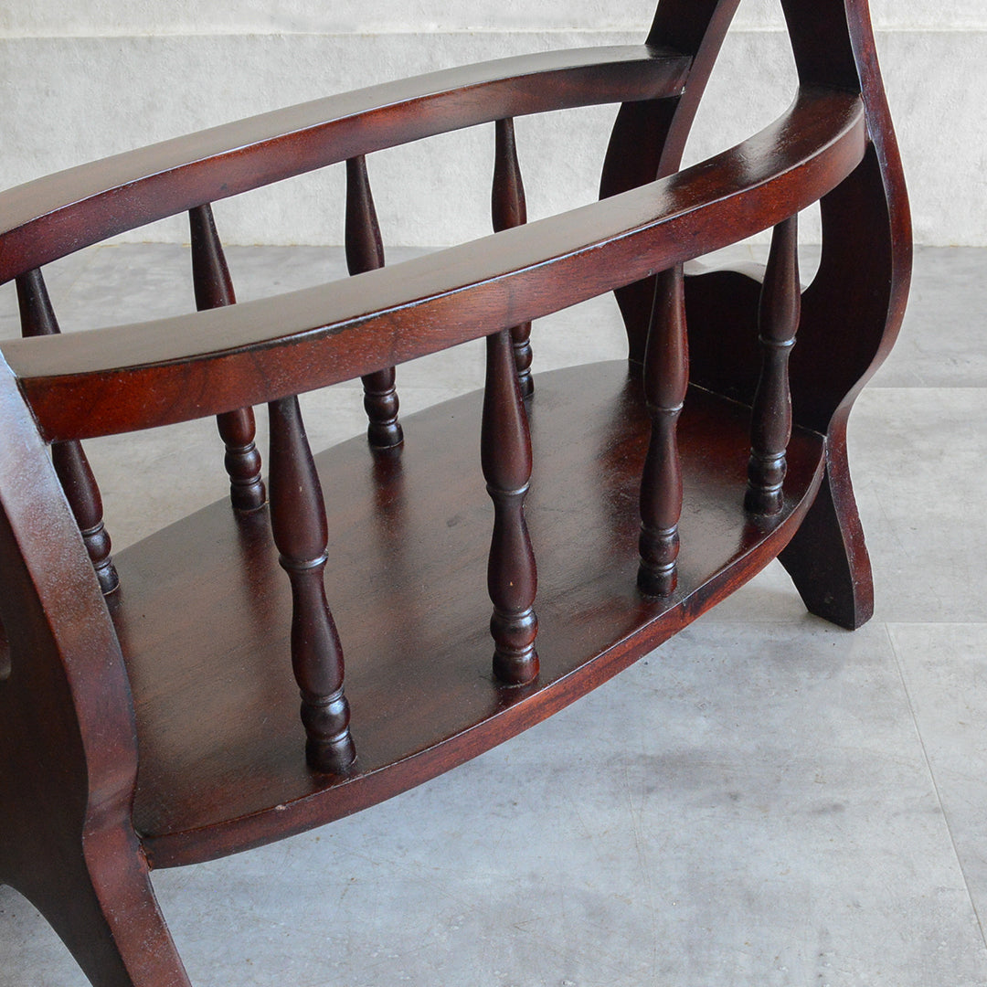 クラシック サイドテーブル (オーバル・マガジンラック付き） 27