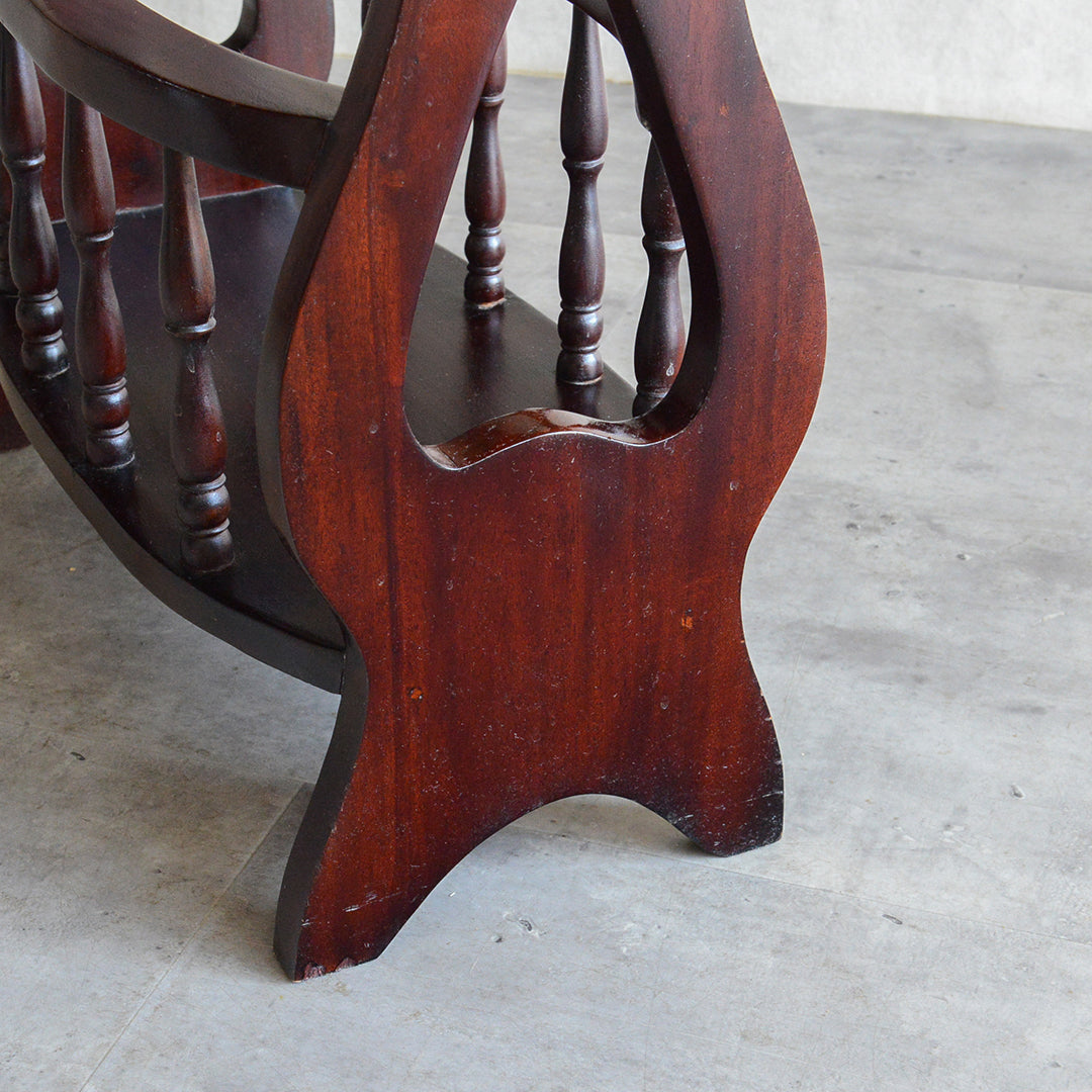 クラシック サイドテーブル (オーバル・マガジンラック付き） 27