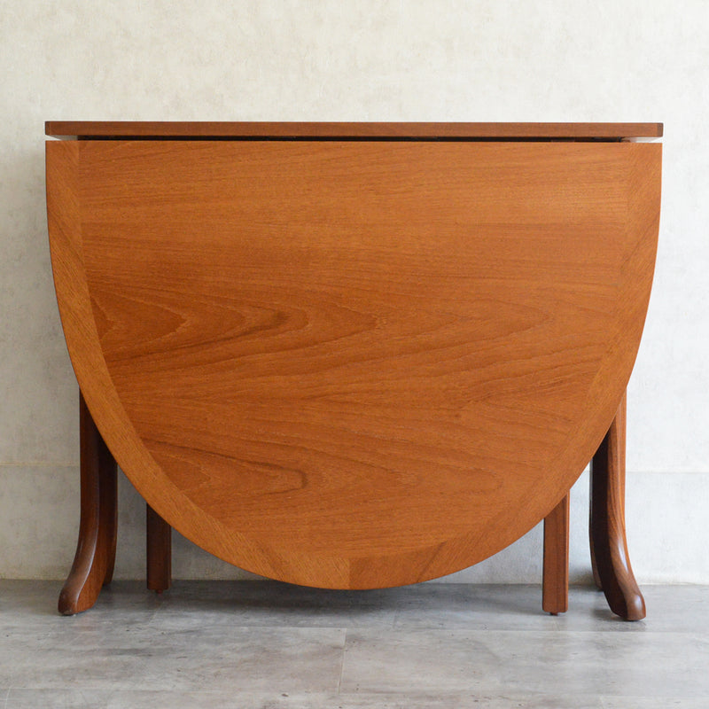 Parker Knoll (Nathan) ゲートレッグ ダイニングテーブル 09 (オーバル/天板剝離再塗装済)