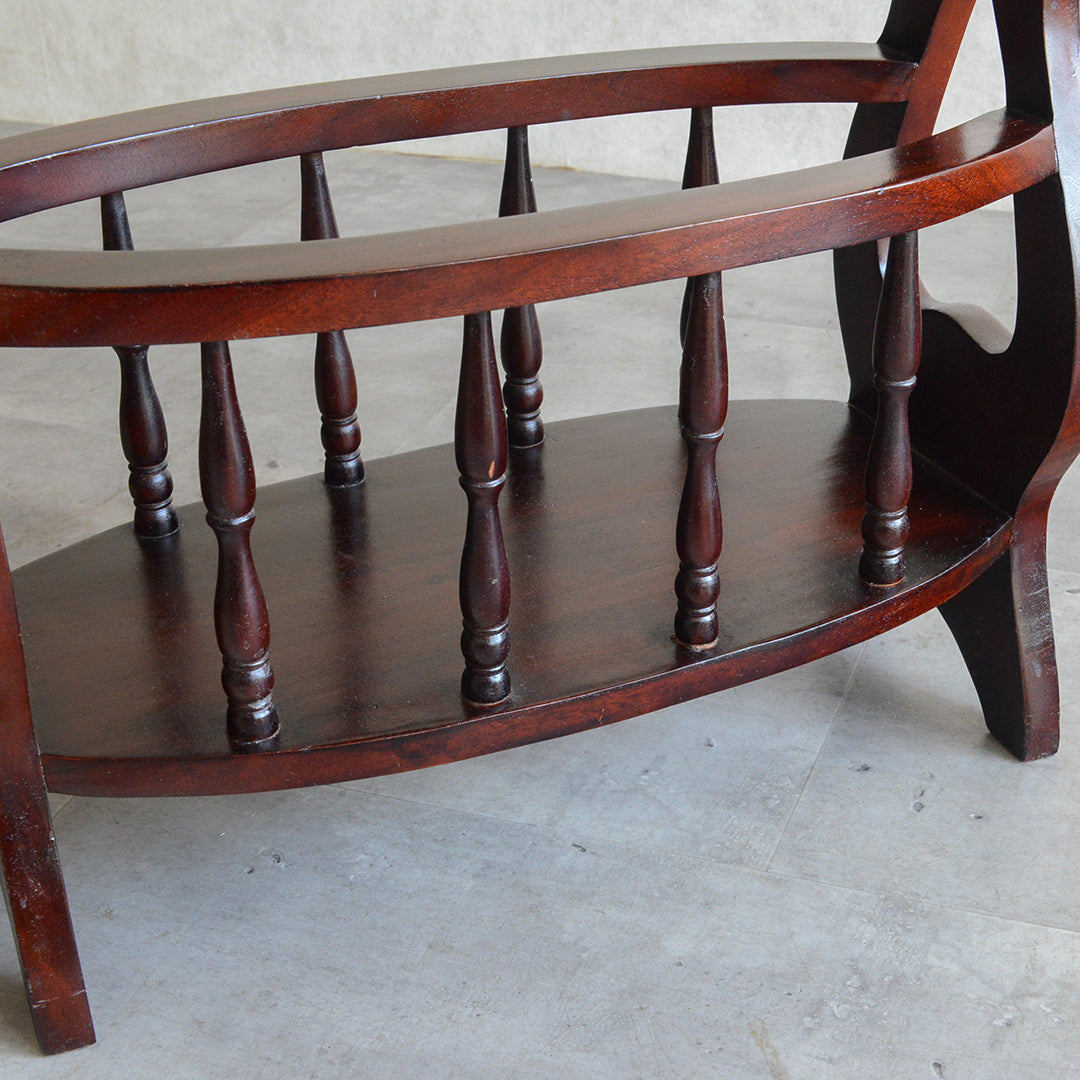 クラシック サイドテーブル (オーバル・マガジンラック付き） 27