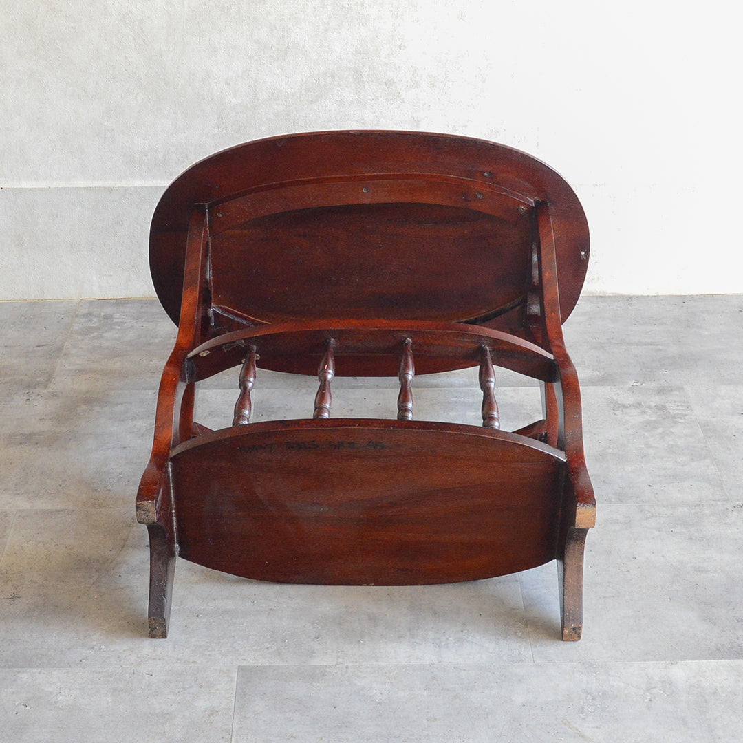 クラシック サイドテーブル (オーバル・マガジンラック付き） 27