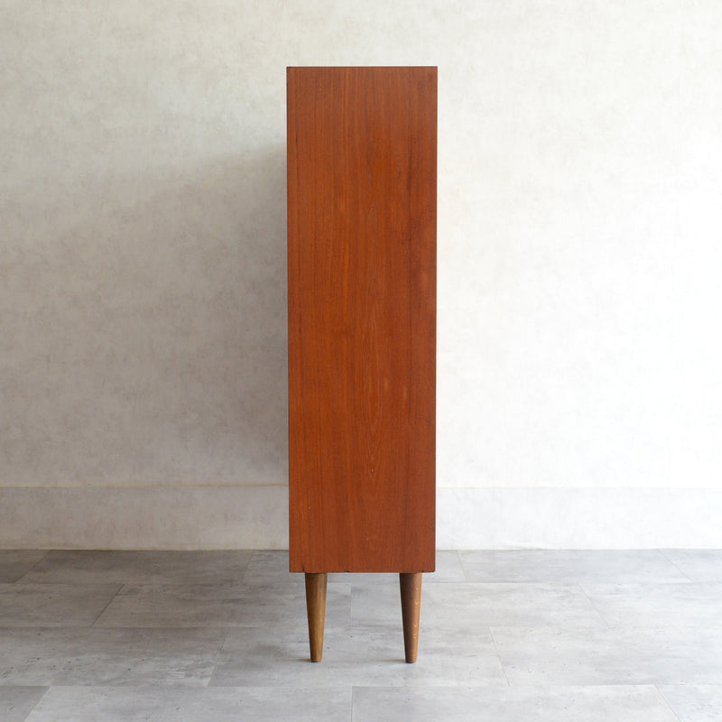 デンマークヴィンテージ チークシェルフ カップボード 8-51（フラップ扉）