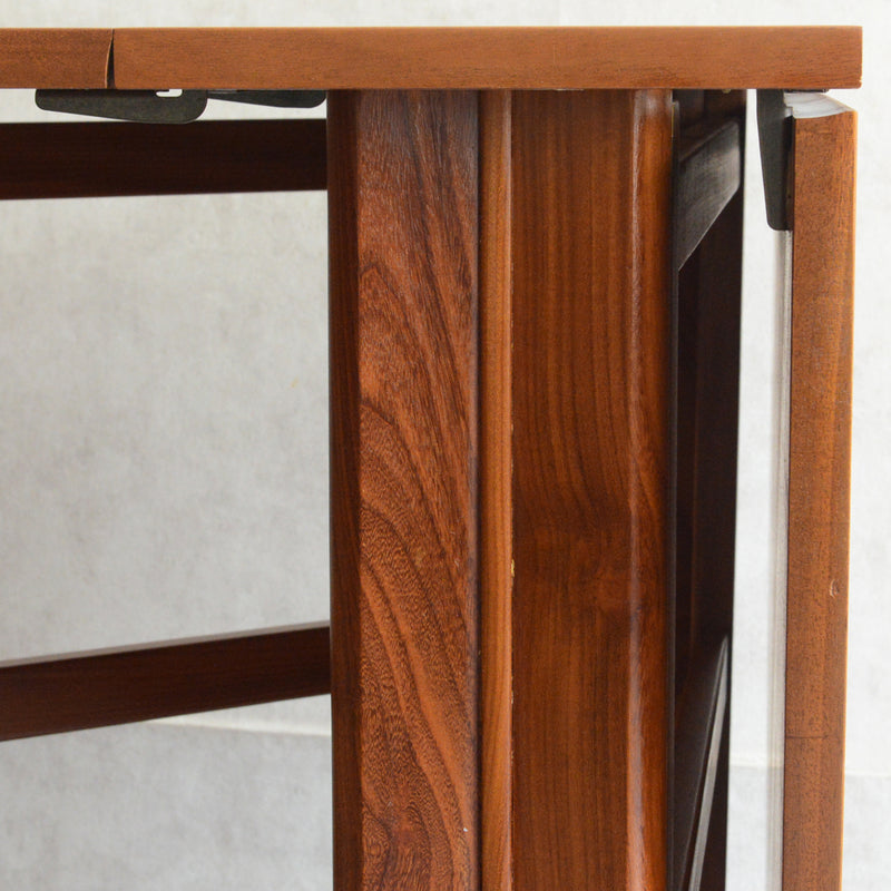 Parker Knoll (Nathan) ゲートレッグ ダイニングテーブル 09 (オーバル/天板剝離再塗装済)