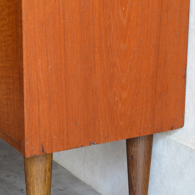 デンマークヴィンテージ チークシェルフ カップボード 8-51（フラップ扉）