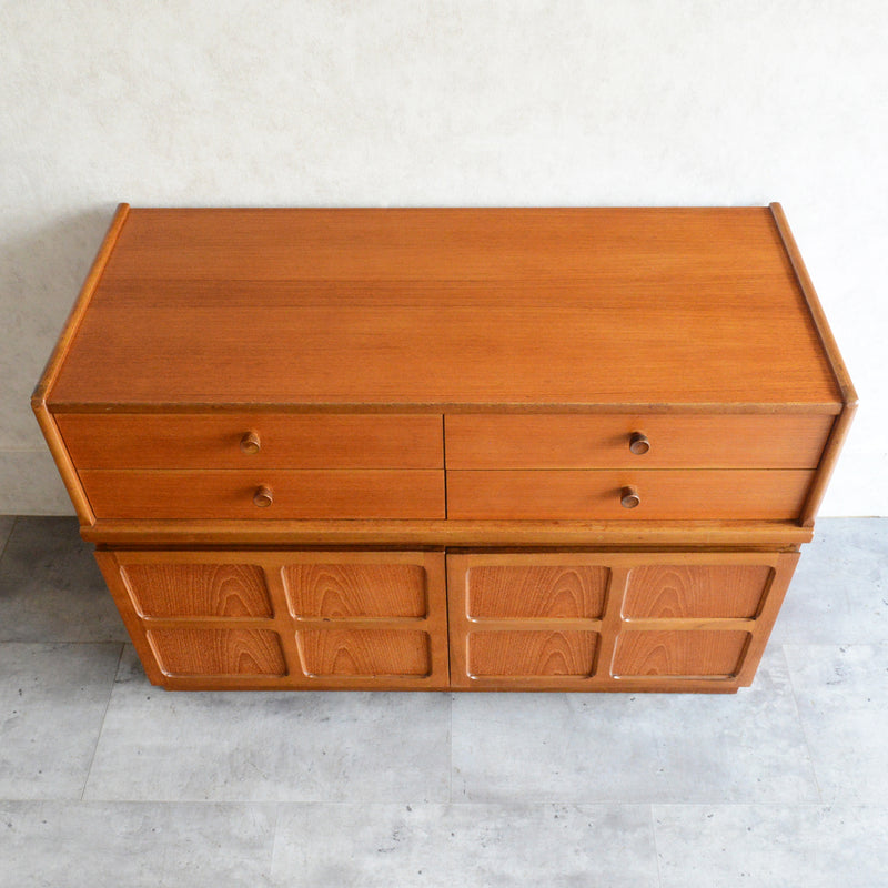 Nathan ネイサン キャビネット/レコードキャビネット 44(天板隔離再塗装済）