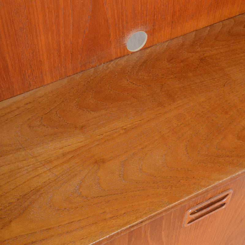 デンマークヴィンテージ チークシェルフ カップボード 8-51（フラップ扉）