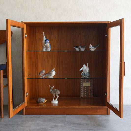 デンマークヴィンテージ　チーク ガラスキャビネット101