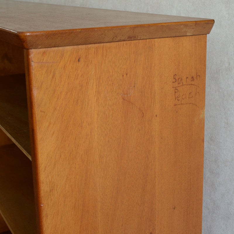 60s チーク ガラスキャビネット 39 (木扉付）