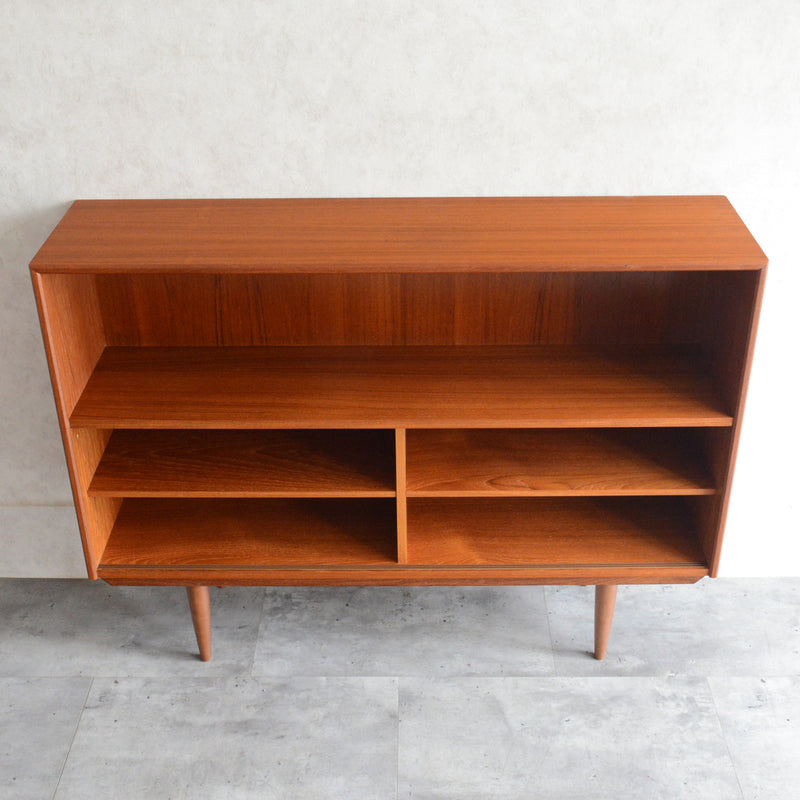 デンマーク ヴィンテージ　チーク ガラスキャビネット5-118