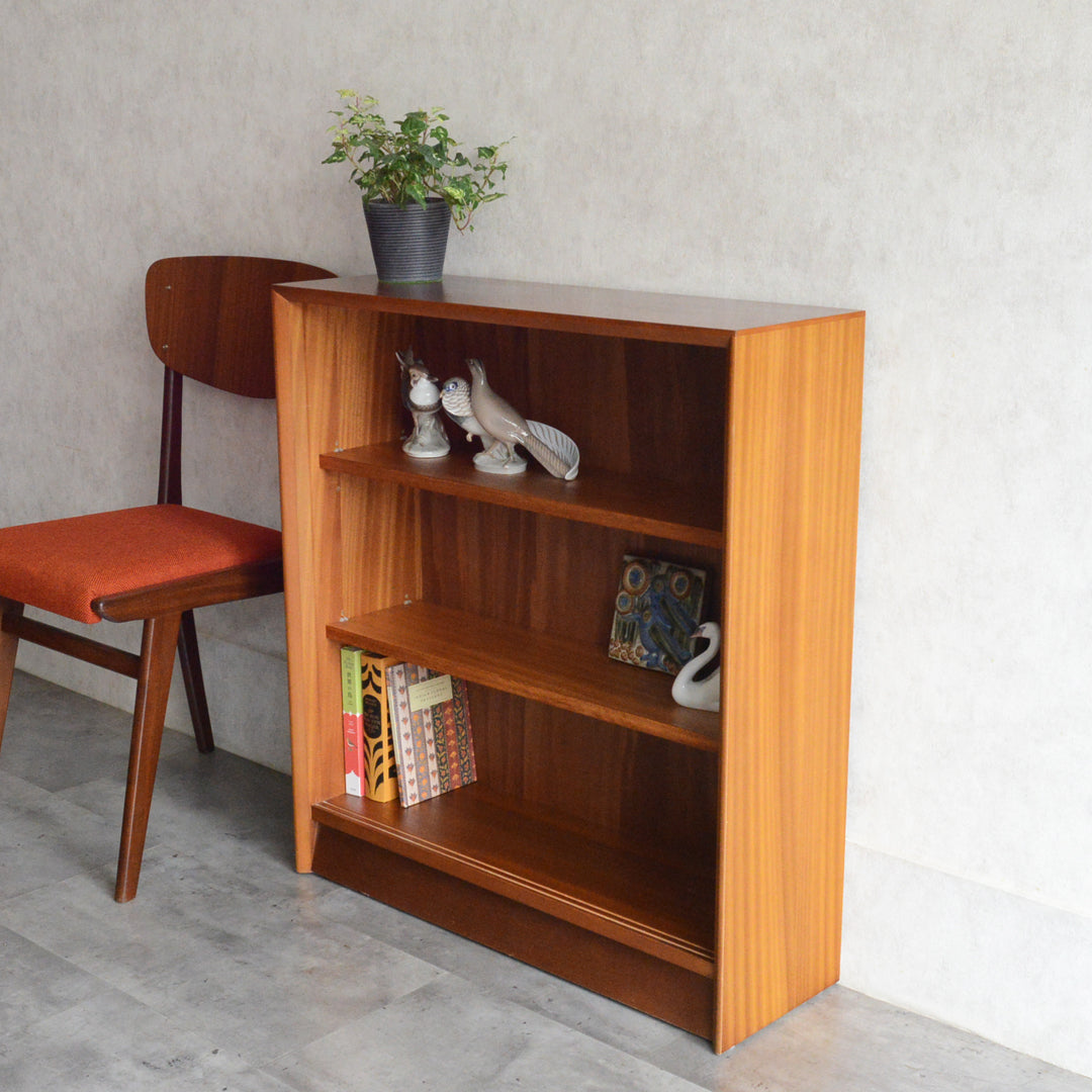 Herbert E. Gibbs ヴィンテージガラスキャビネット 95