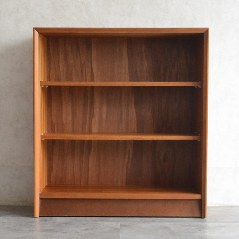 Herbert E. Gibbs ヴィンテージガラスキャビネット 95