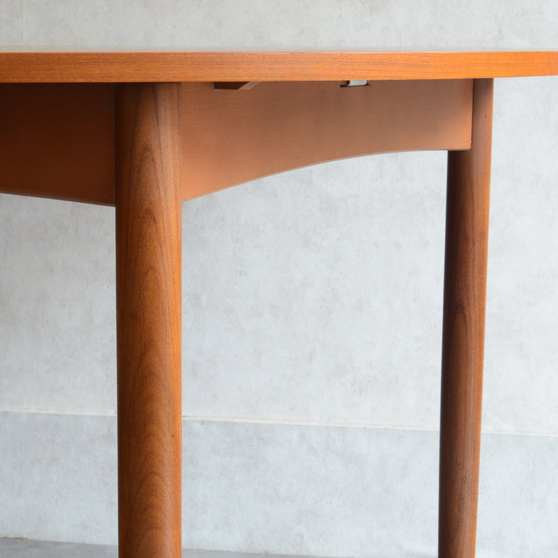 S様見学予約商品　G-PLAN ジープラン コンパクト ラウンドテーブル 82 (天板剥離再塗装/エクステンション）