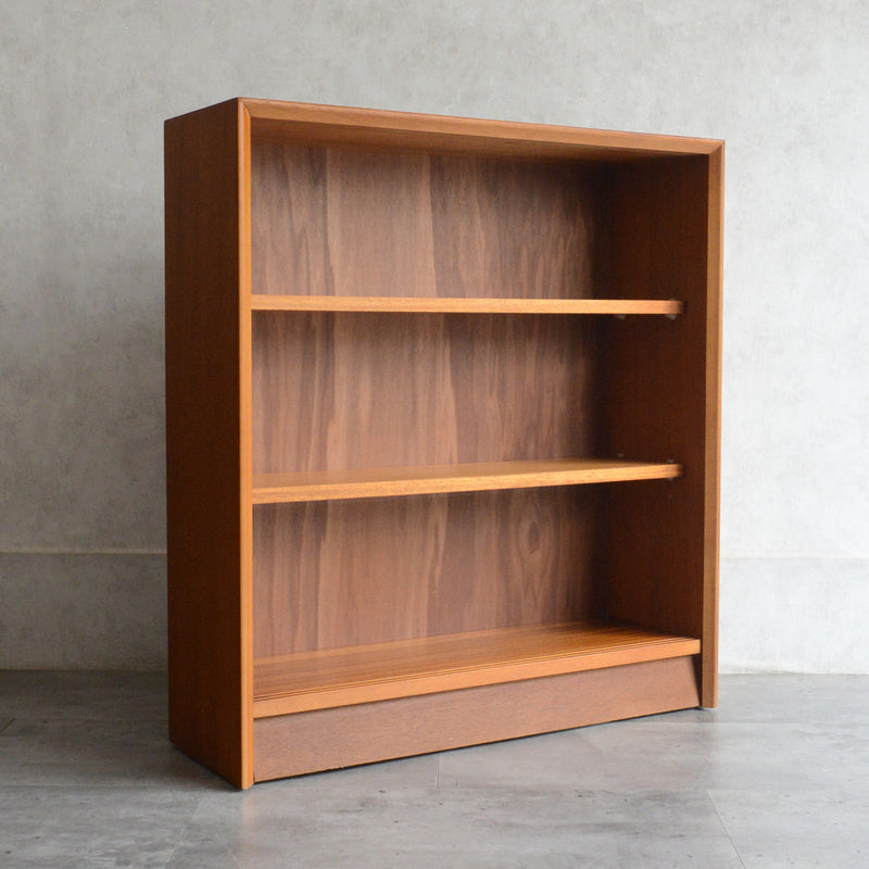 Herbert E. Gibbs ヴィンテージガラスキャビネット 95