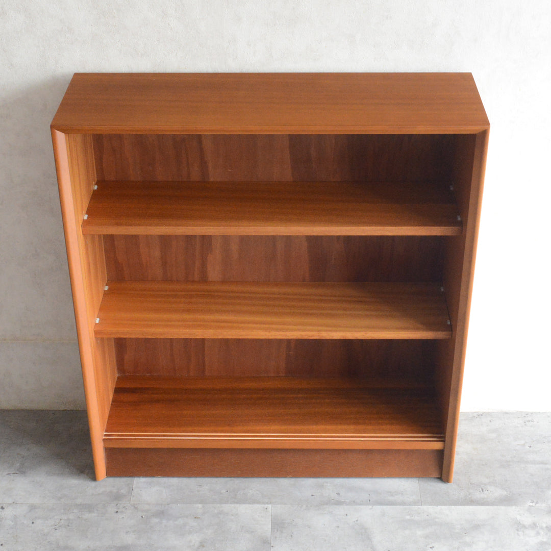 Herbert E. Gibbs ヴィンテージガラスキャビネット 95