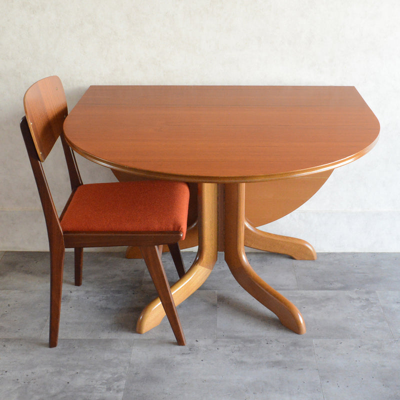 Sutcliffe サトクリフ チーク ゲートレッグテーブル 46(オーバル）