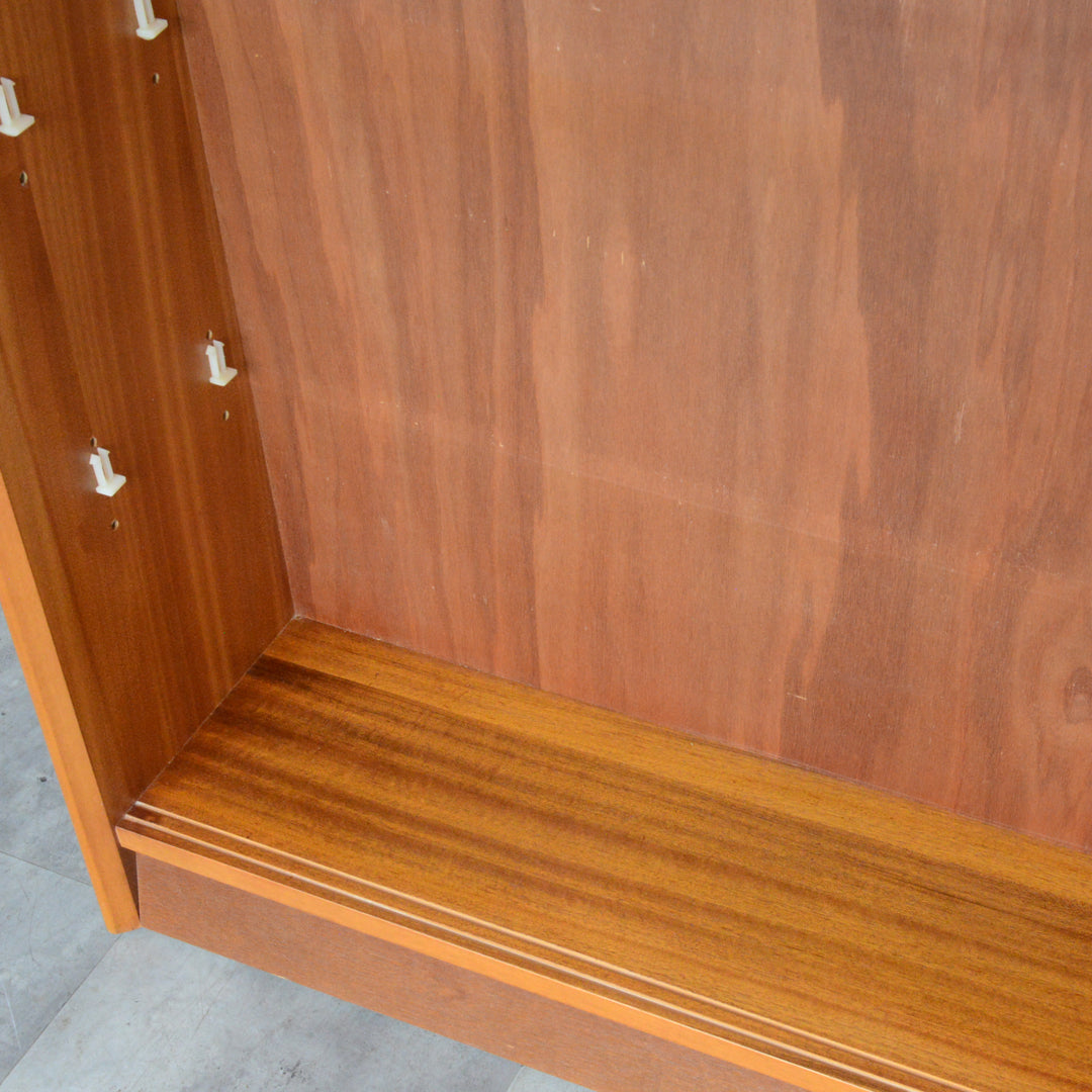 Herbert E. Gibbs ヴィンテージガラスキャビネット 95