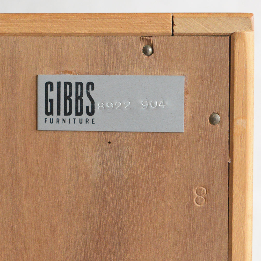 Herbert E. Gibbs ヴィンテージガラスキャビネット 95