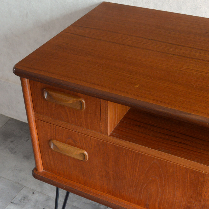 G-PLAN ジープラン キャビネット テレビ台 52（アイアンレッグ）