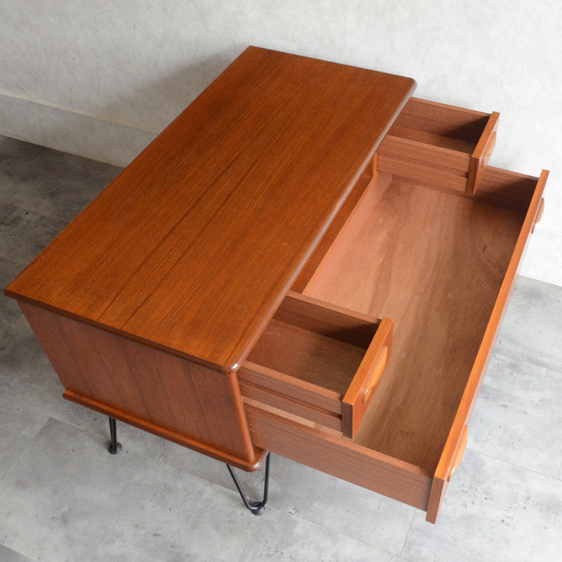 G-PLAN ジープラン キャビネット テレビ台 52（アイアンレッグ）