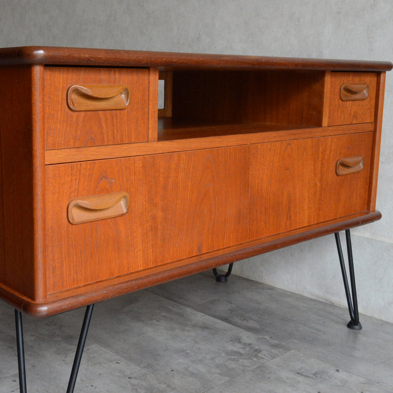 G-PLAN ジープラン キャビネット テレビ台 52（アイアンレッグ）