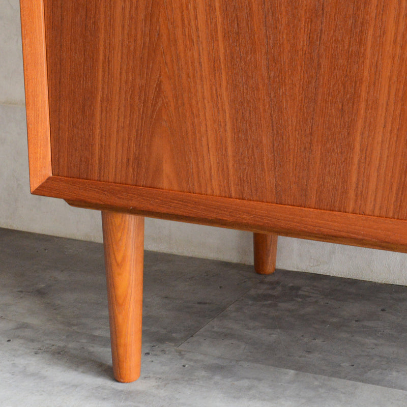 Poul Cadovius デンマーク キャビネット (抽斗付）5-120