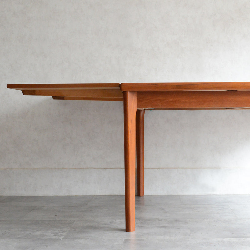 T様見学ご予約品　デンマーク エクステンション ダイニングテーブル 02(レクタングル・天板剥離再塗装済)