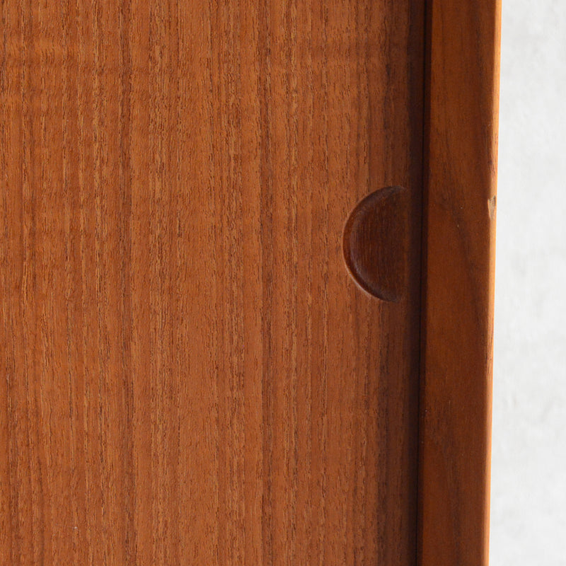 Poul Cadovius デンマーク キャビネット (抽斗付）5-120