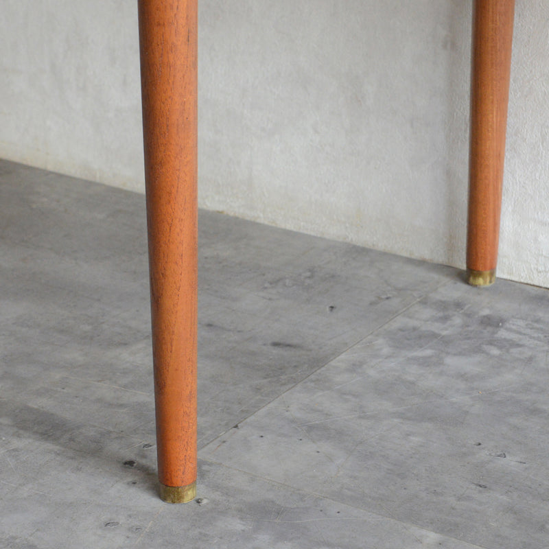 デンマークヴィンテージ　チーク ソーイングテーブル5-176