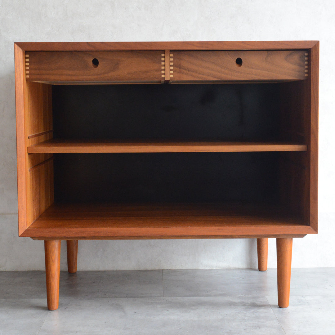 Poul Cadovius デンマーク キャビネット (抽斗付）5-120