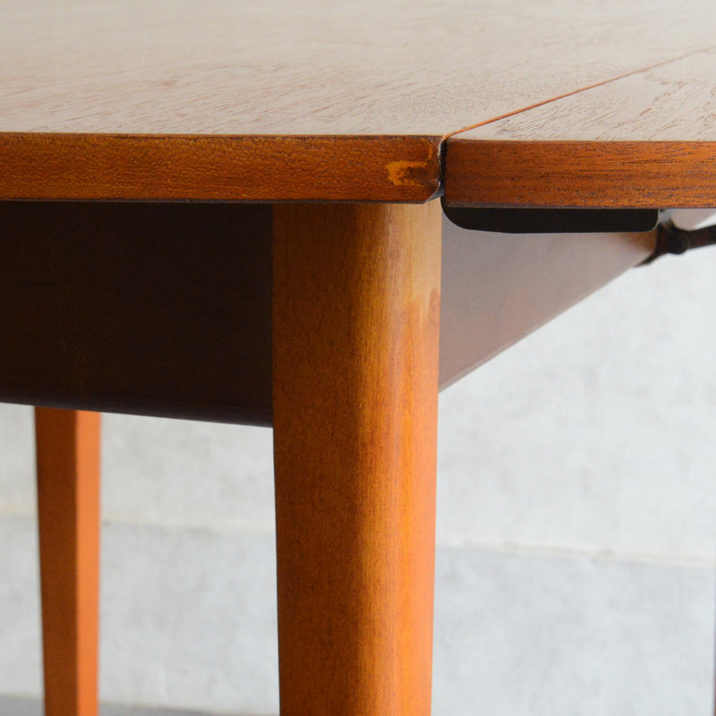 60S バタフライ チーク テーブル06（天板剥離再塗装済）